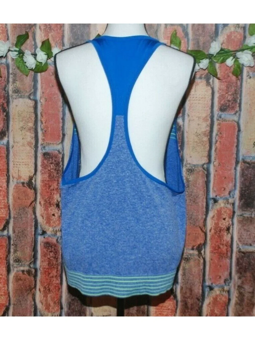 Nike Dri-FIT Womens Large Racerback Tank Top Blue Volt Green Striped Running